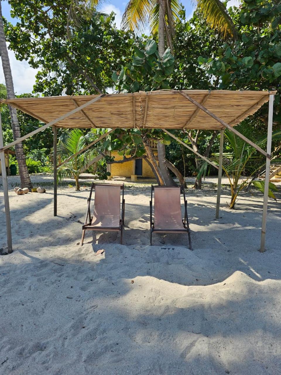 Ecolodge Playa Brava Teyumakke Calabazo  ภายนอก รูปภาพ